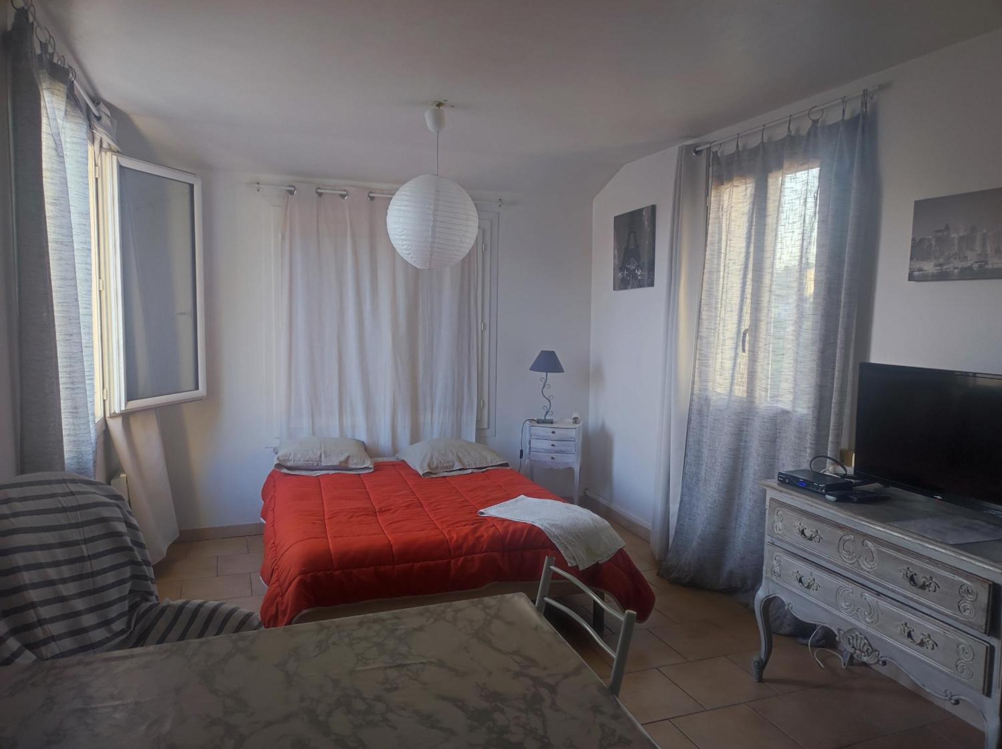 Ingrid Mary Appartement Nîmes Kamer foto