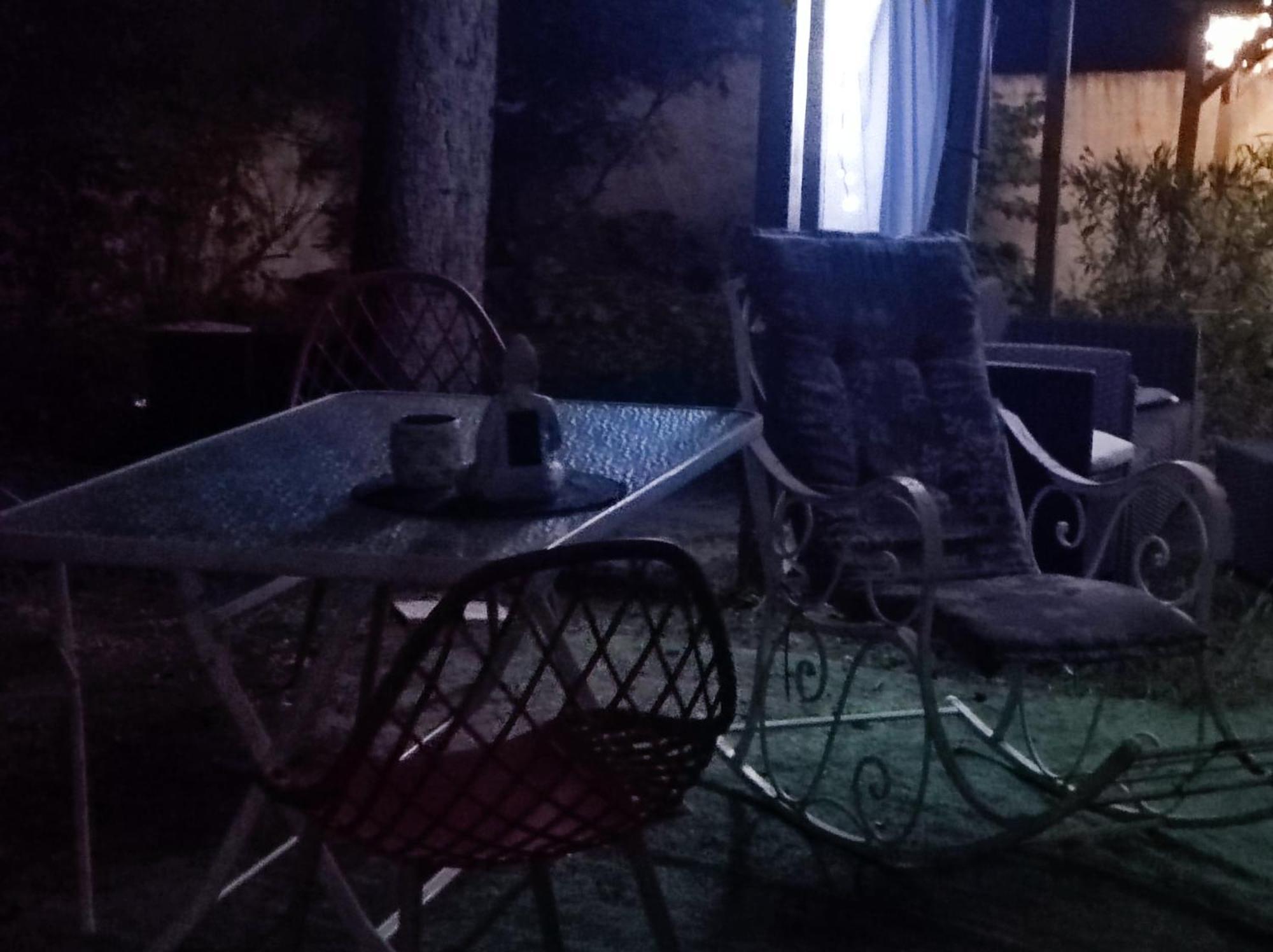 Ingrid Mary Appartement Nîmes Buitenkant foto